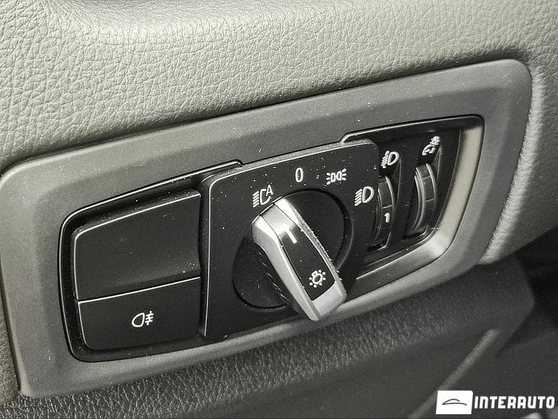 BMW 216d 2018 — Миниатюра 14