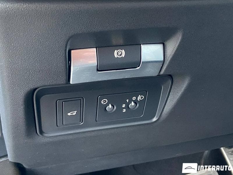 2022 Land Rover Range Rover Evoque — Miniatură 23