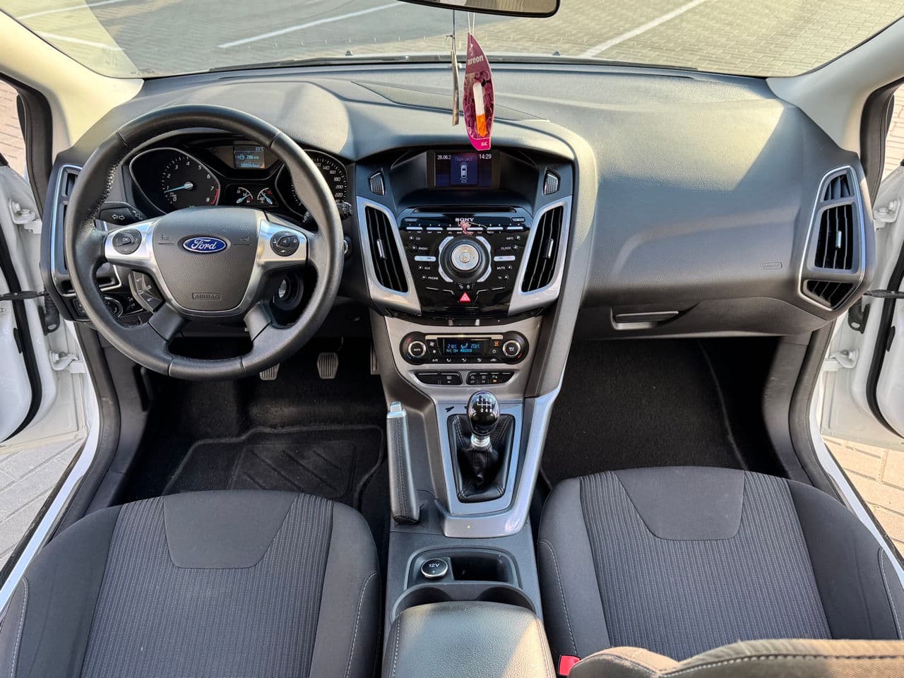 2012 Ford Focus — Miniatură 6