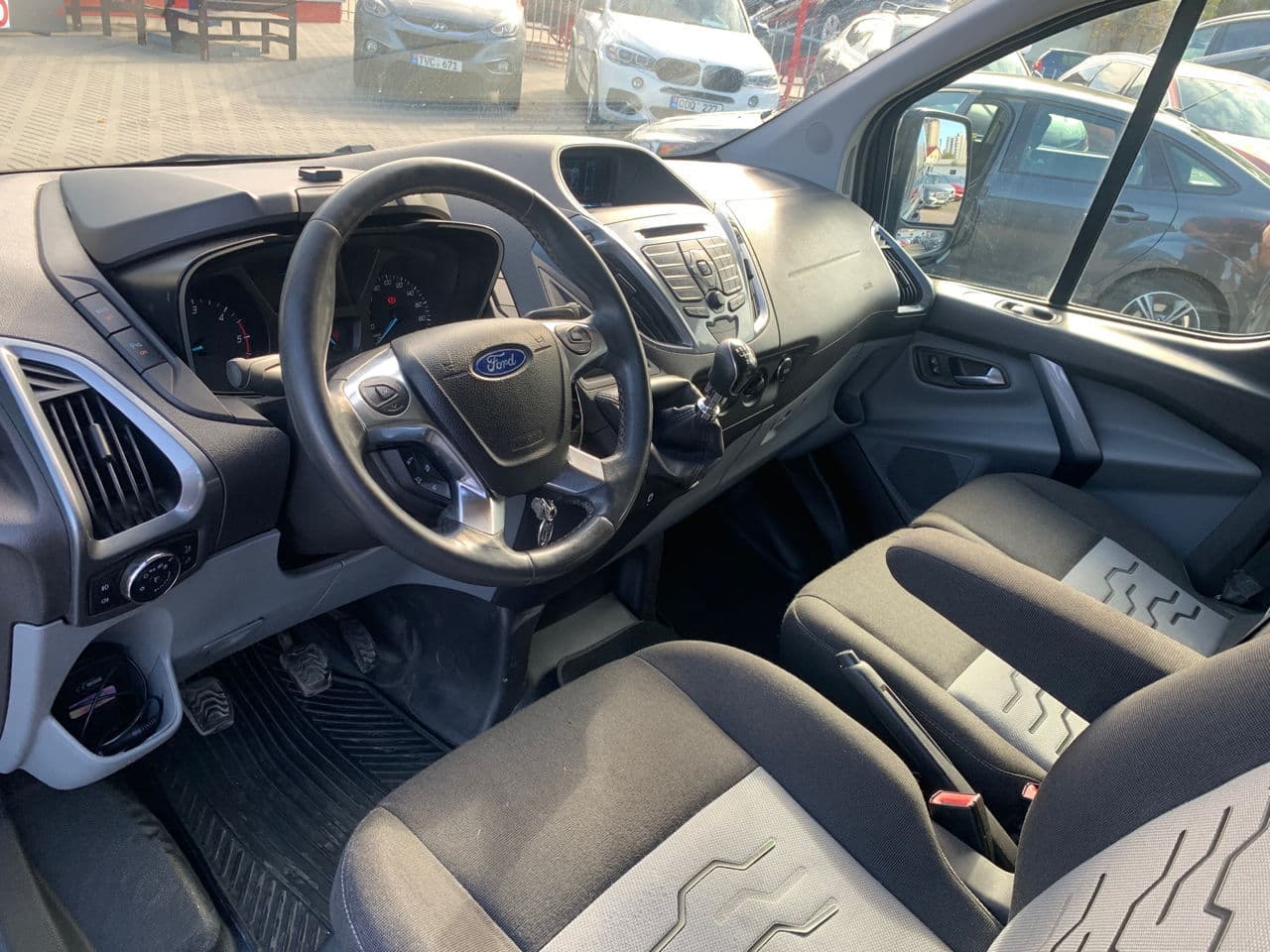 2013 Ford Transit — Miniatură 5