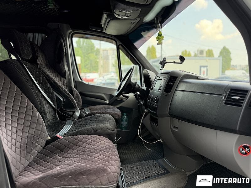 Volkswagen Crafter 2015 — Миниатюра 12