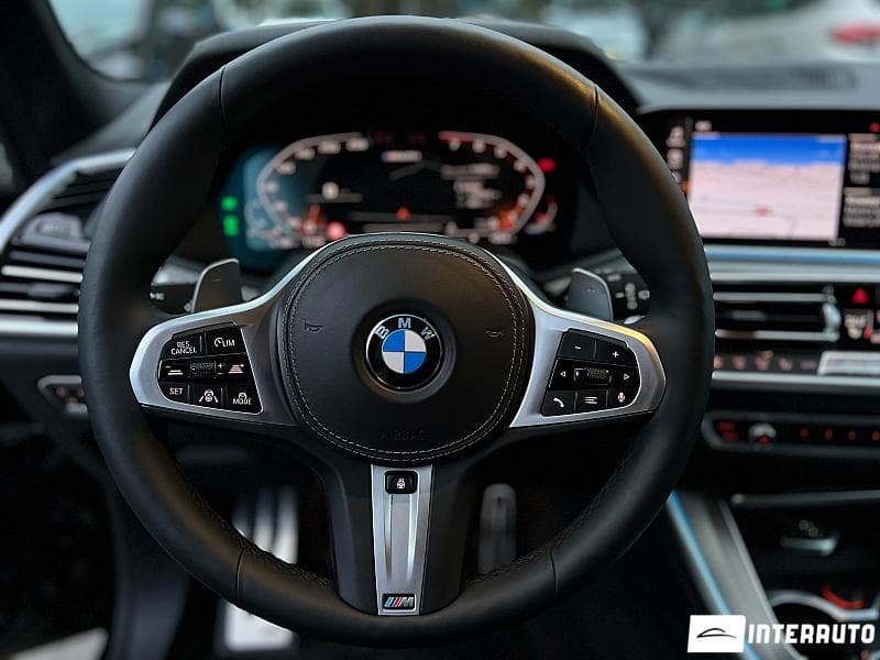 BMW X5 4.0i 2018 — Миниатюра 6