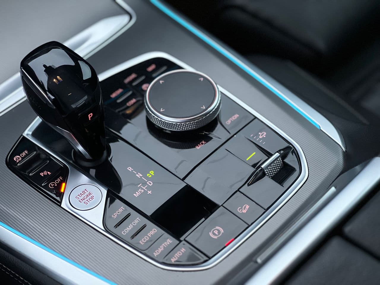 BMW X5 4.0i 2018 — Миниатюра 8