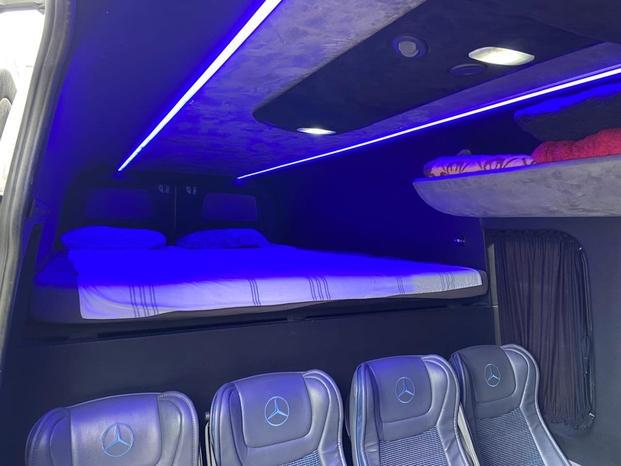 2015 Mercedes Sprinter — Miniatură 16