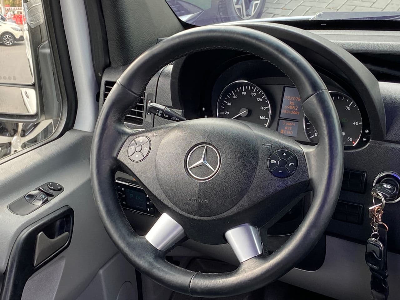 2015 Mercedes Sprinter — Miniatură 8