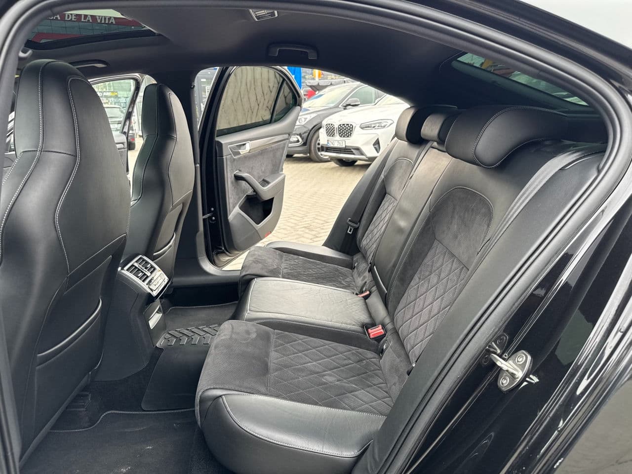 Skoda Superb 2019 — Миниатюра 19