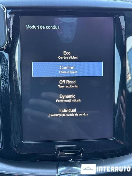 Volvo XC 60 2018 — Миниатюра 16