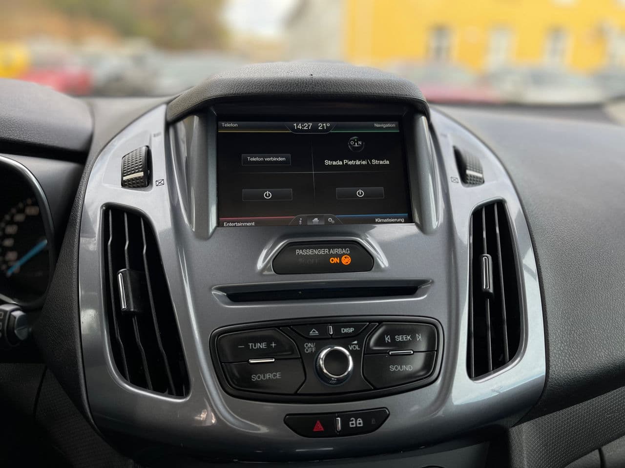 Ford Tourneo Connect 2015 — Миниатюра 12
