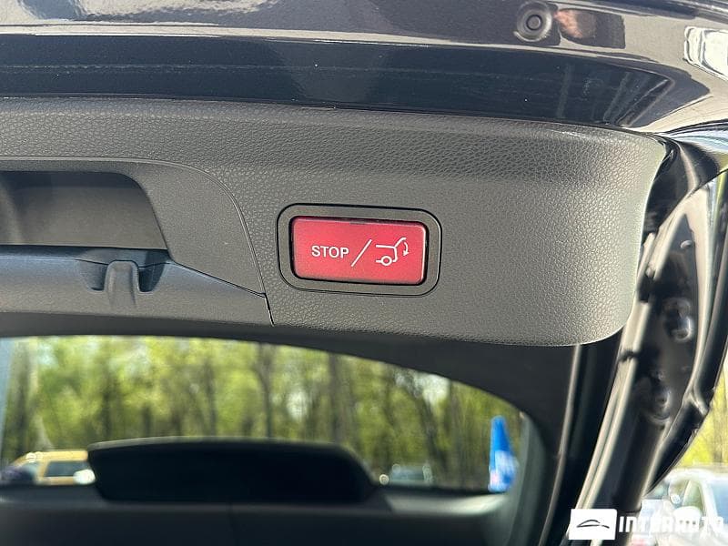 2019 Mercedes GLC 200 Coupe — Miniatură 18