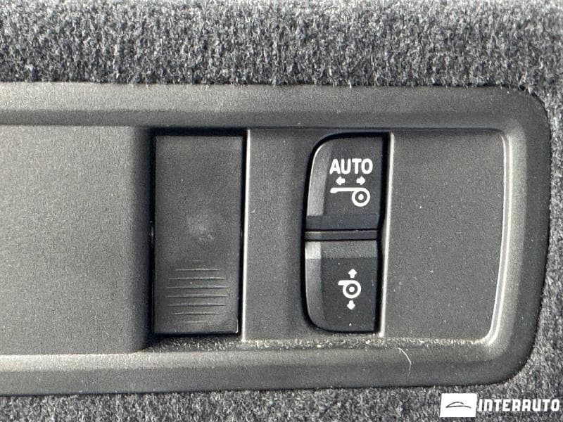 BMW X5 4.0i 2023 — Миниатюра 20