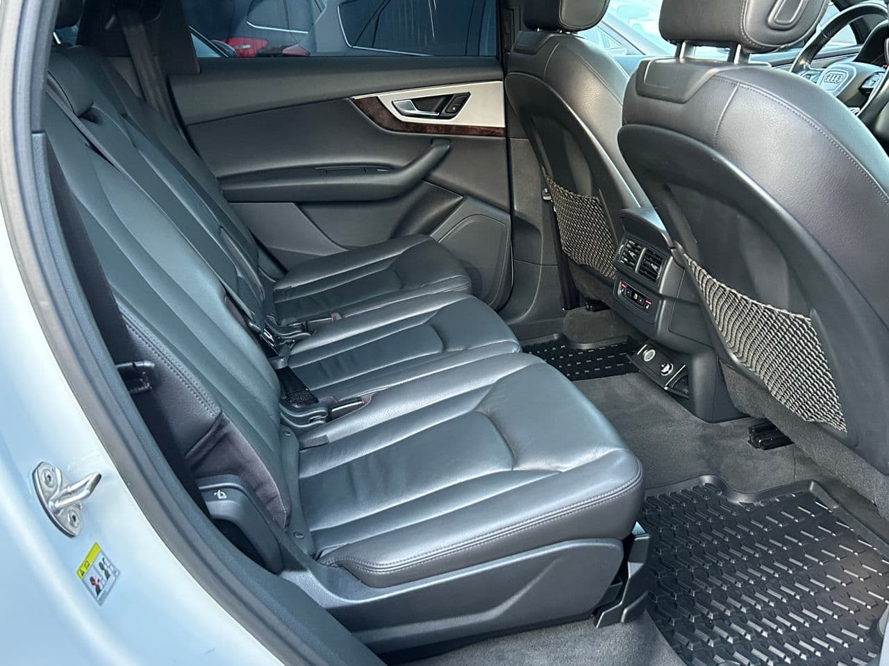 2017 Audi Q7 — Miniatură 19