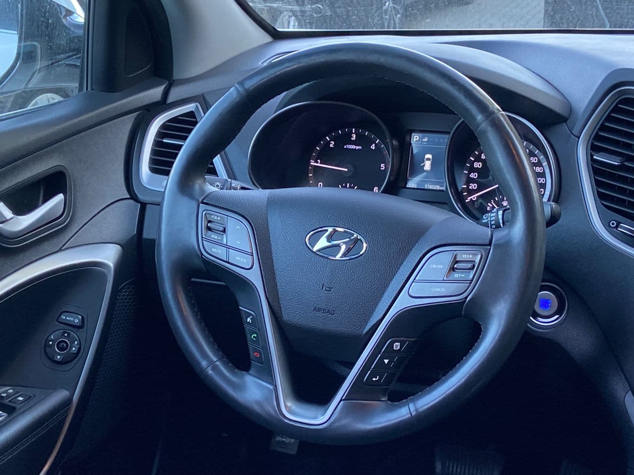 Hyundai Santa Fe 2016 — Миниатюра 11
