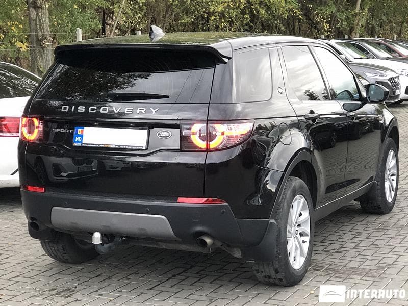 2017 Land Rover Discovery Sport — Miniatură 2