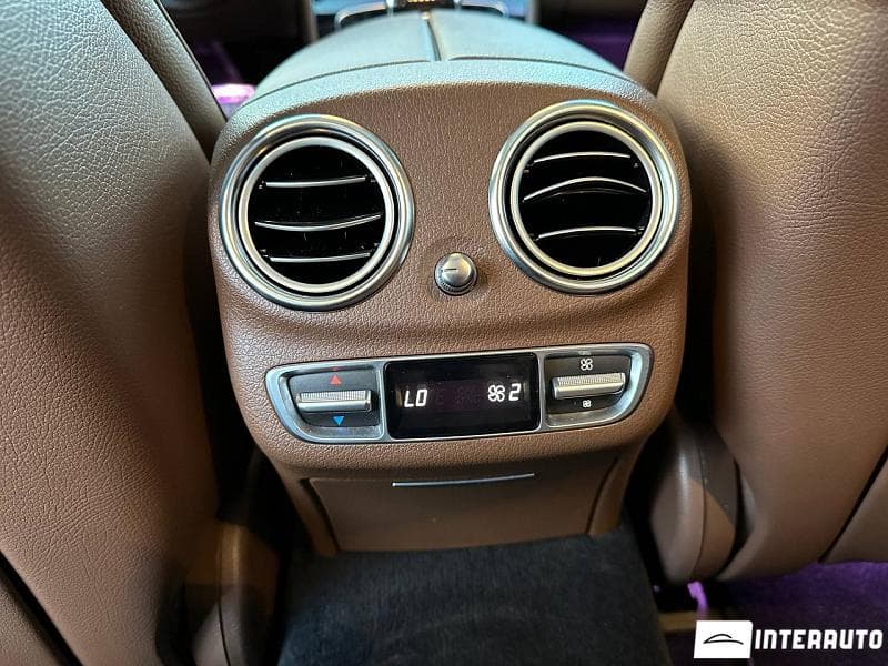 2017 Mercedes E 220 — Miniatură 26