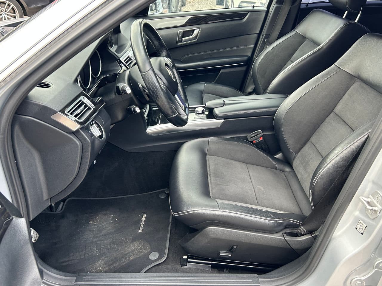 2013 Mercedes E 200 — Miniatură 7