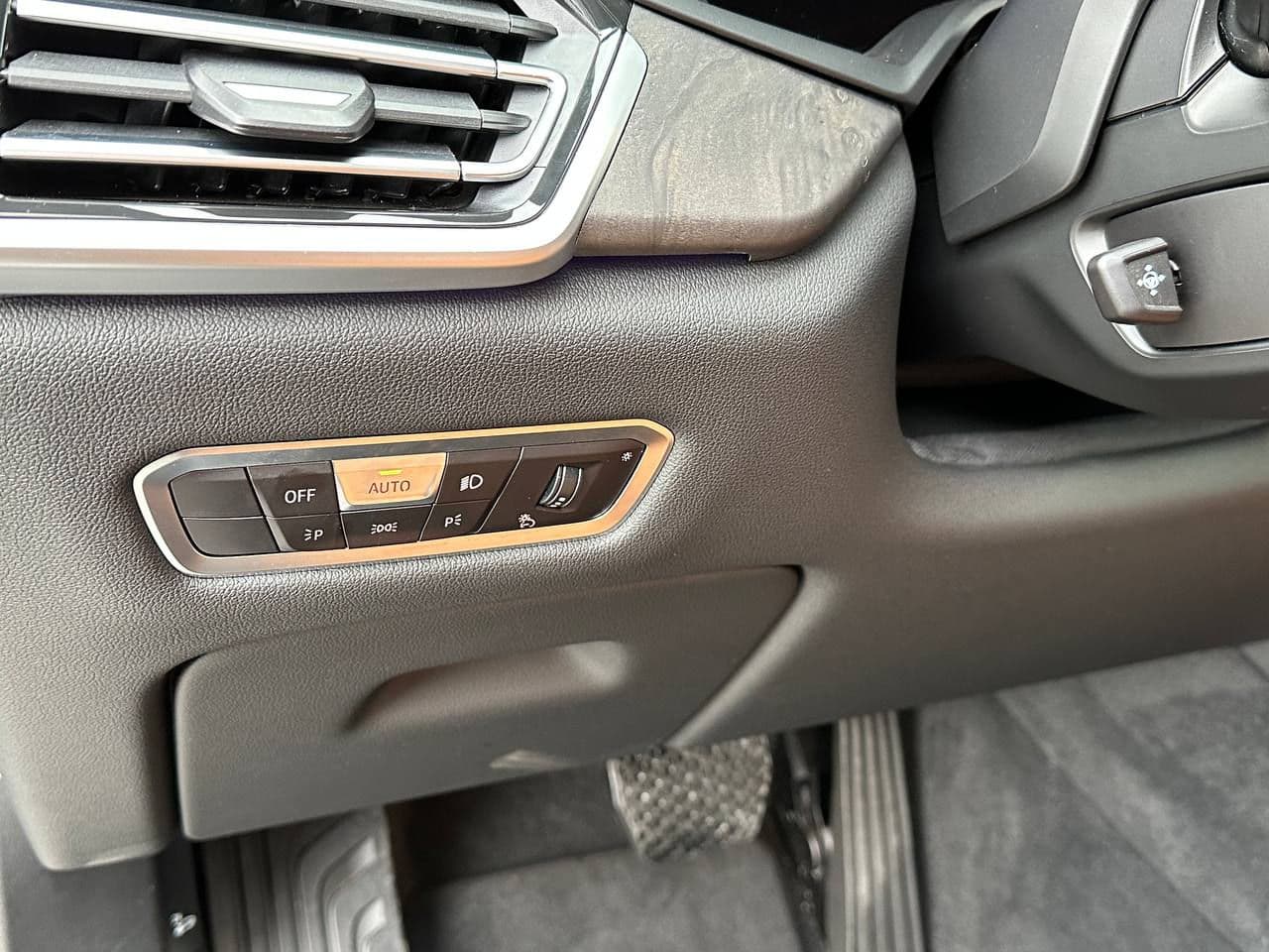 2021 BMW X5 4.5e — Miniatură 8