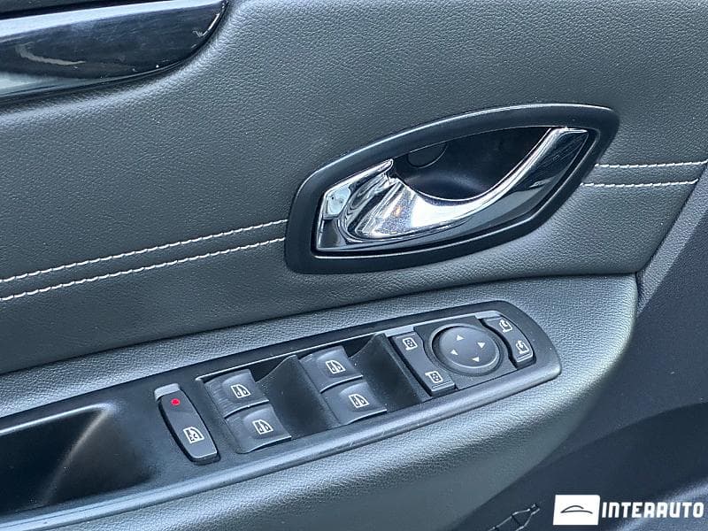 Renault Scenic 2015 — Миниатюра 14