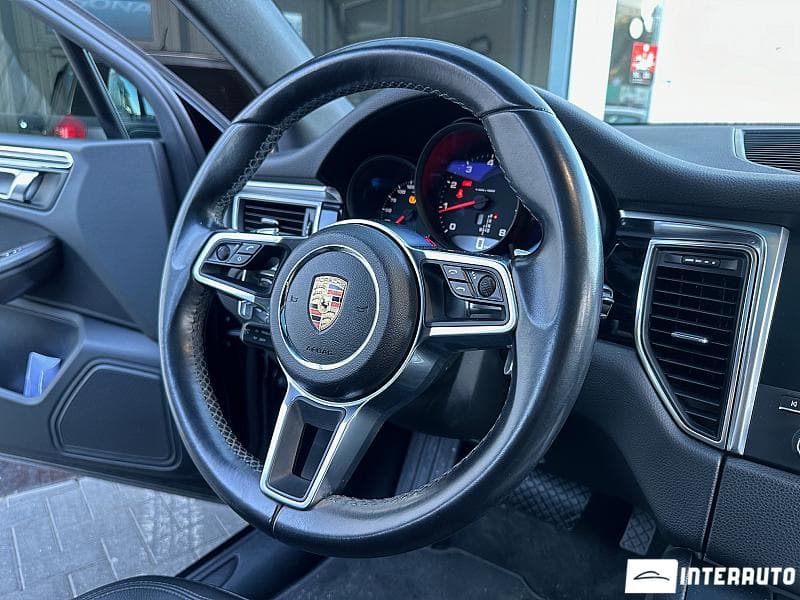 Porsche Macan 2018 — Миниатюра 8