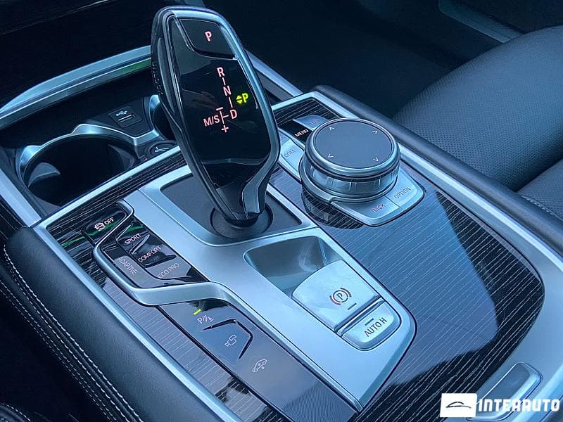 2021 BMW 730 — Miniatură 18