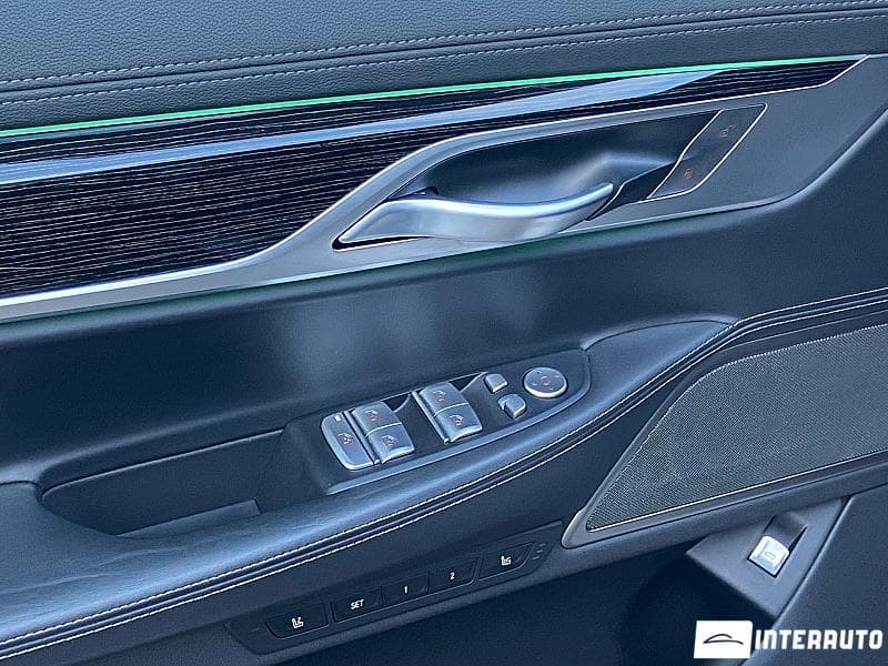 2021 BMW 730 — Miniatură 9