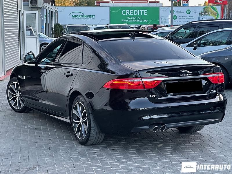 2017 Jaguar XF — Miniatură 3