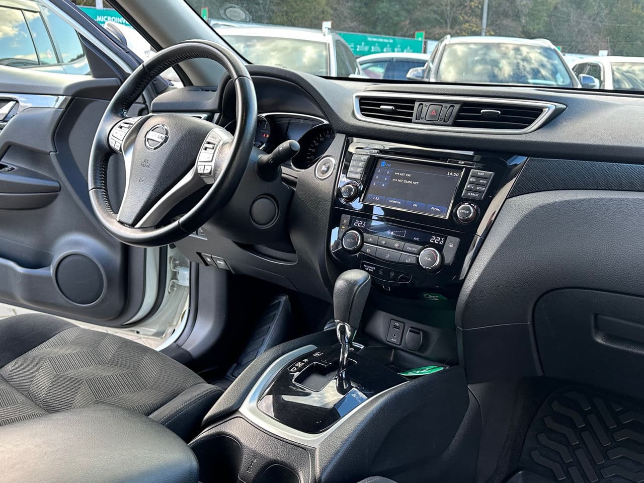 2016 Nissan X-Trail — Miniatură 10