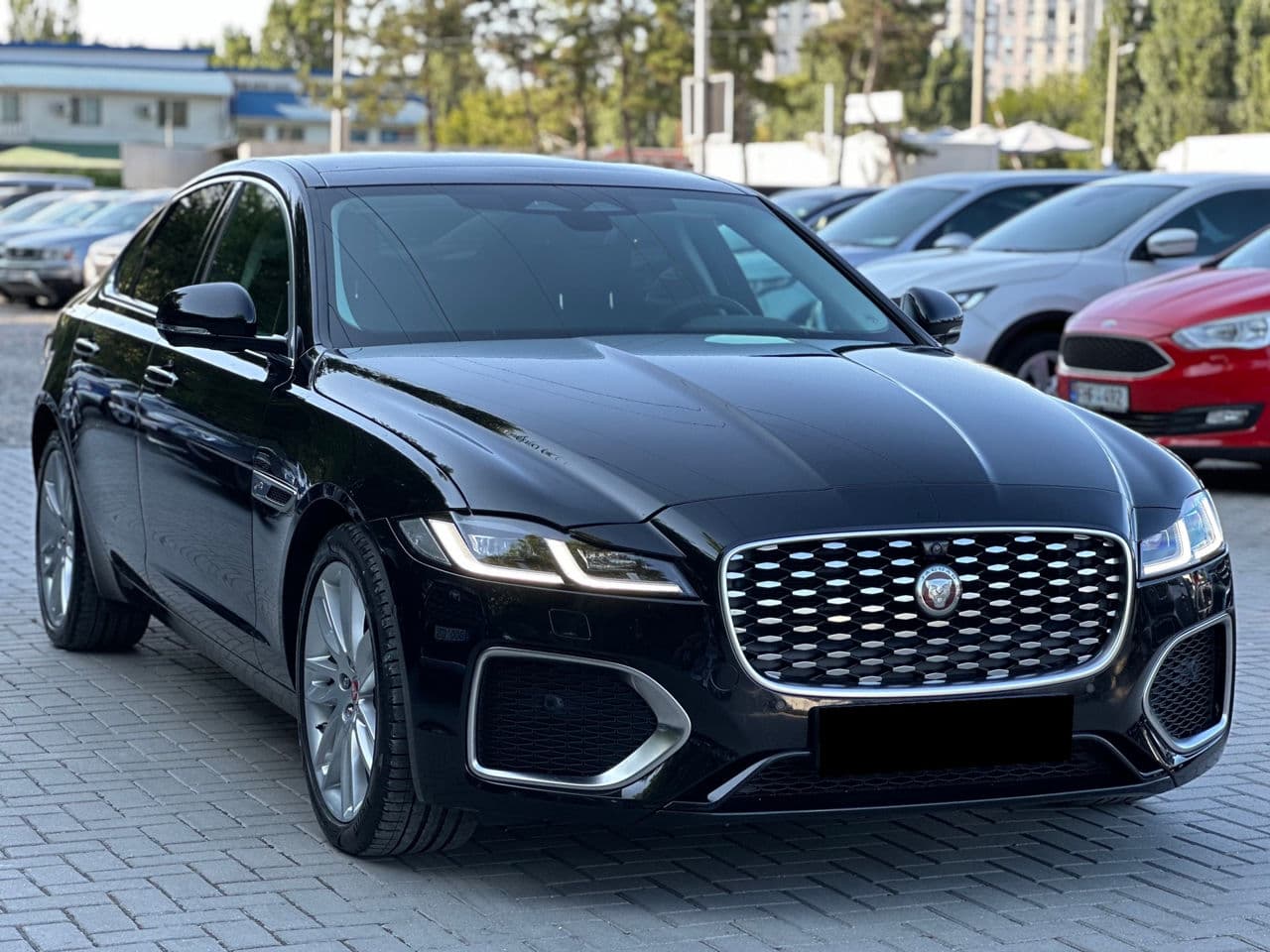 Jaguar XF 2021 — Миниатюра 3