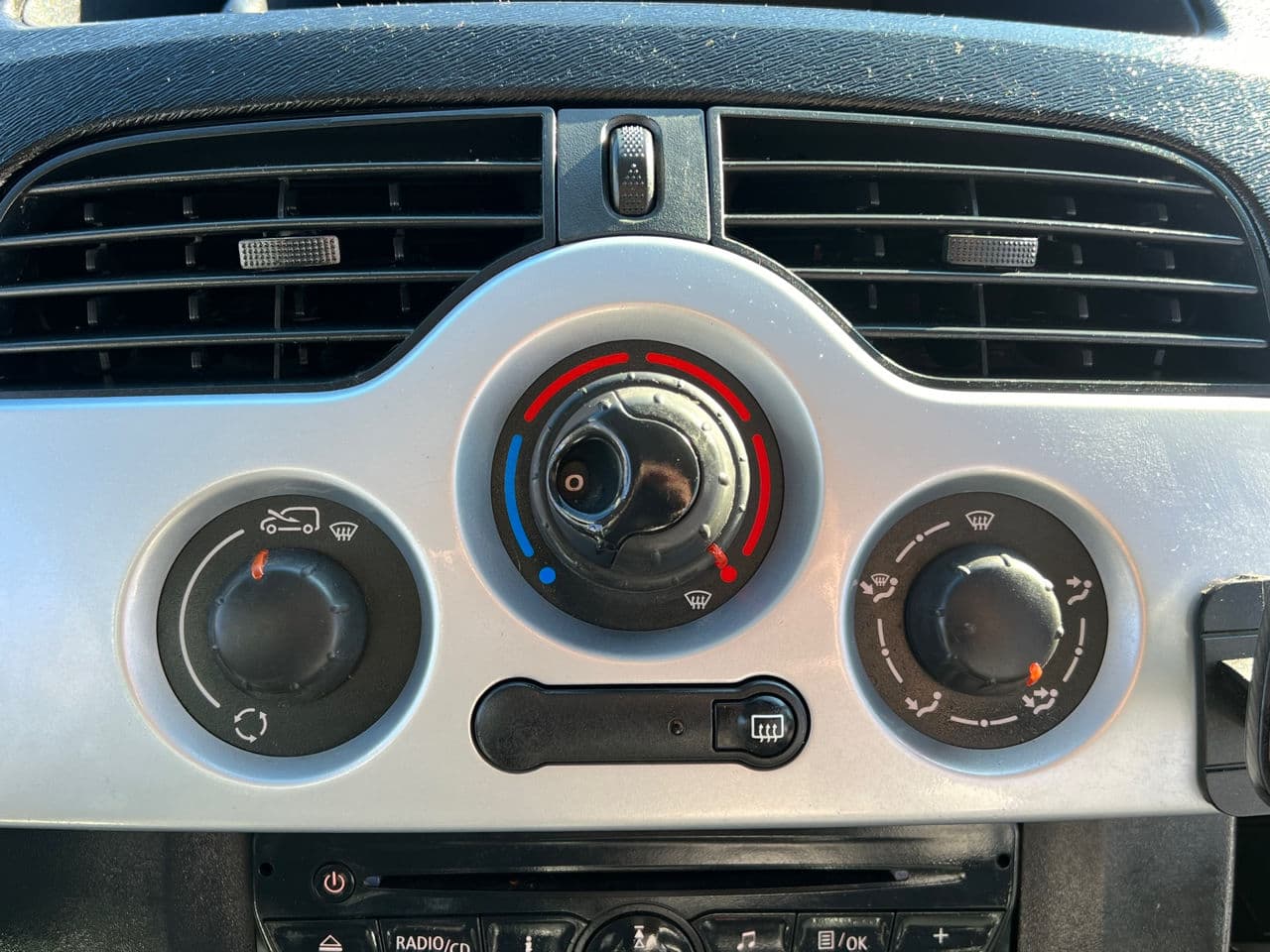 2013 Renault Kangoo — Miniatură 9