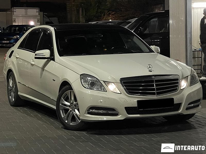 2011 Mercedes E 200 — Miniatură 4