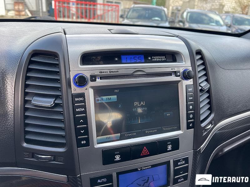 2011 Hyundai Santa Fe — Miniatură 10