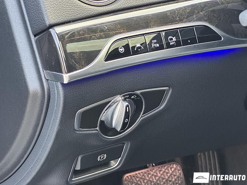 2017 Mercedes S 550e — Miniatură 18