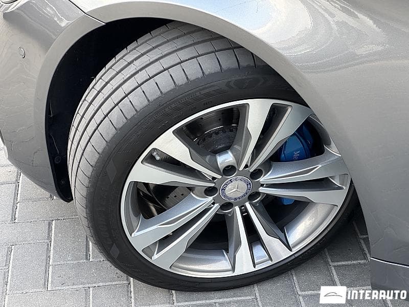 2017 Mercedes S 550e — Miniatură 23