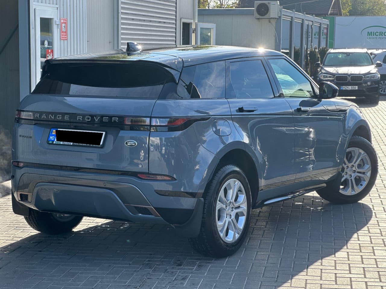 2022 Land Rover Range Rover Evoque — Miniatură 2