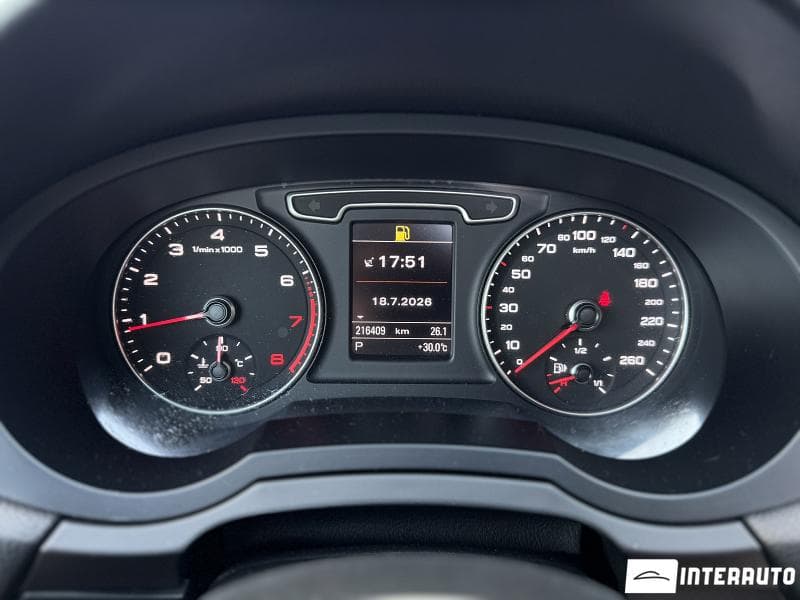 2015 Audi Q3 — Miniatură 12