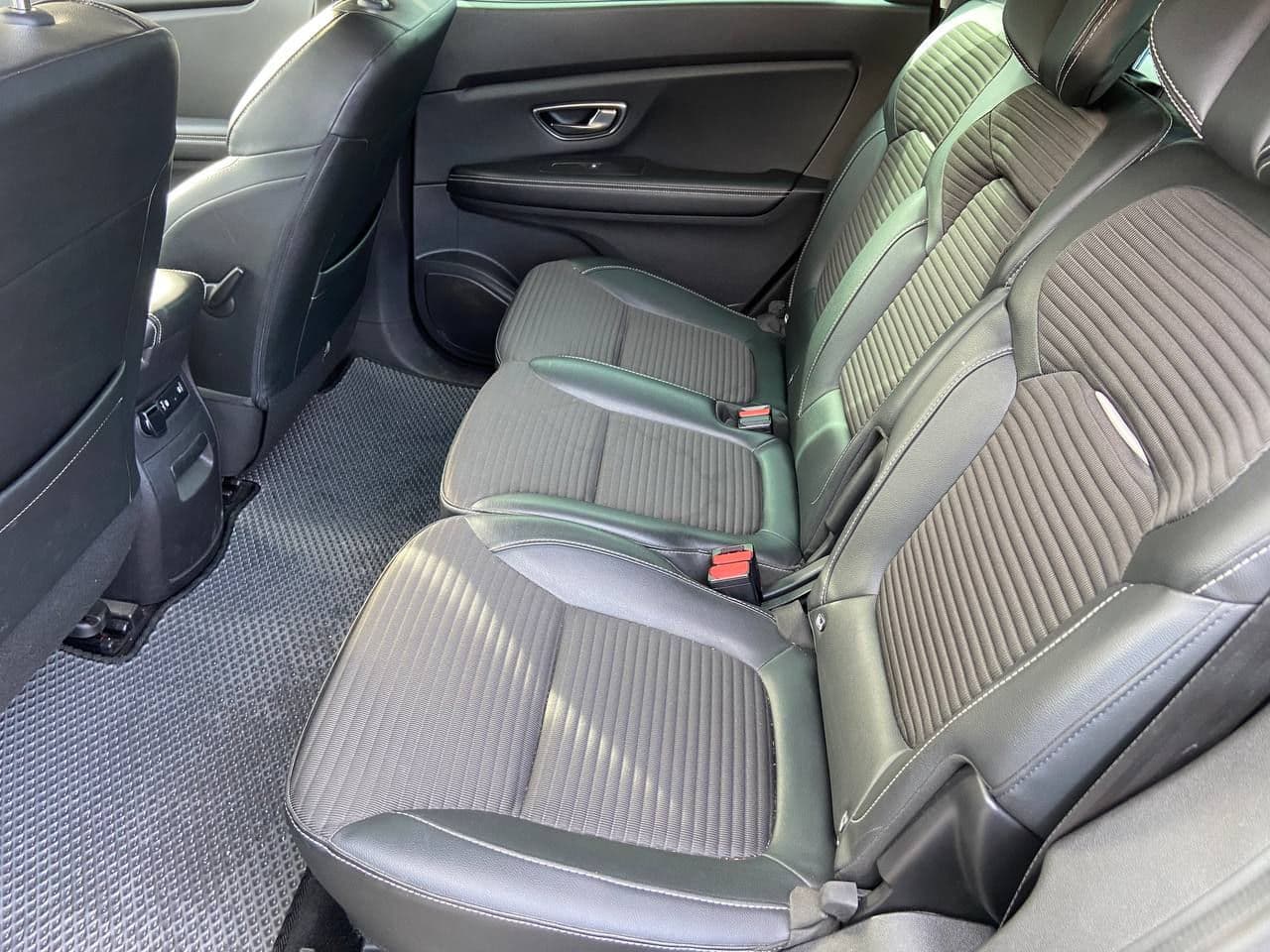 2018 Renault Grand Scenic — Miniatură 17