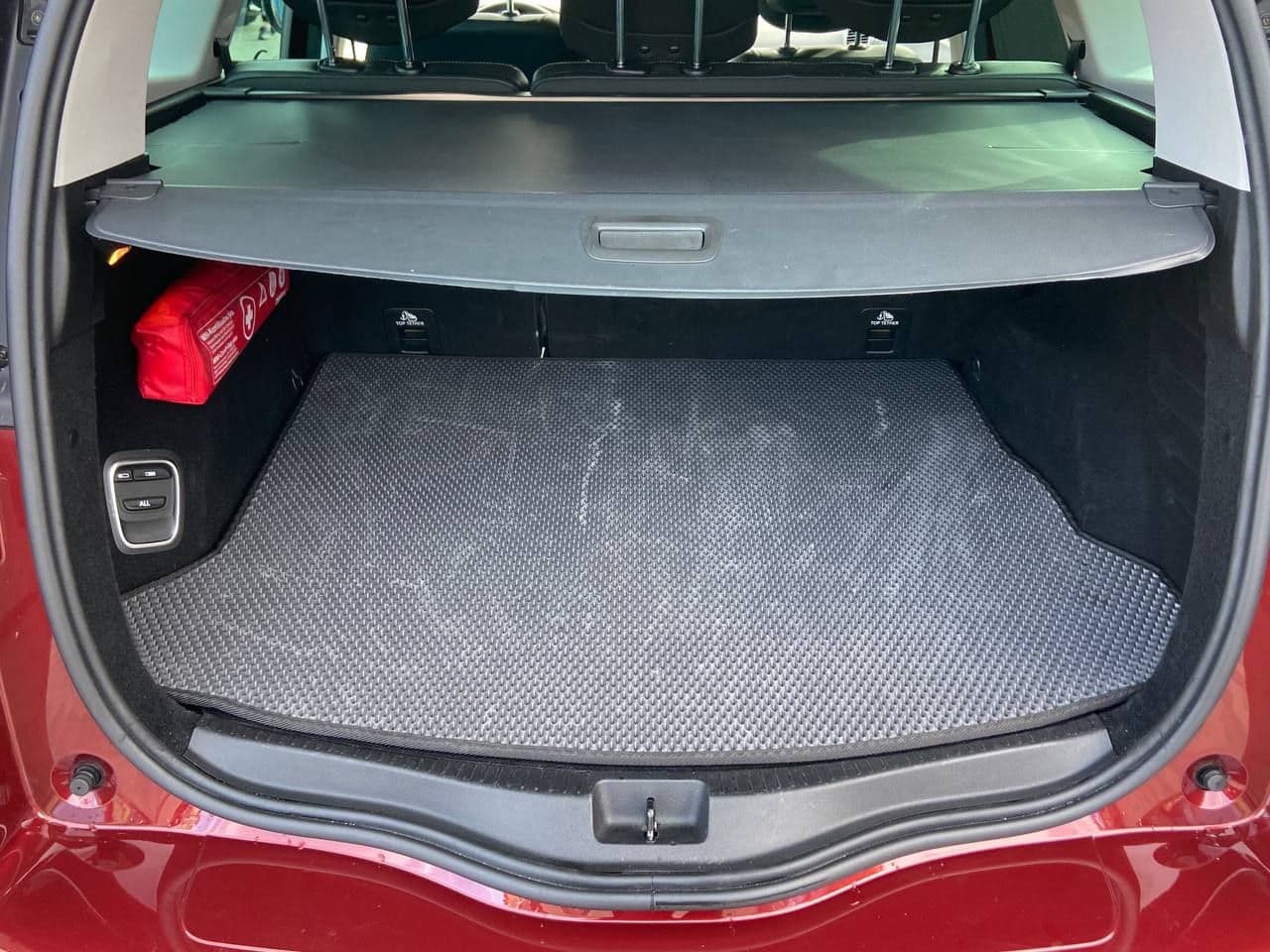 2018 Renault Grand Scenic — Miniatură 5