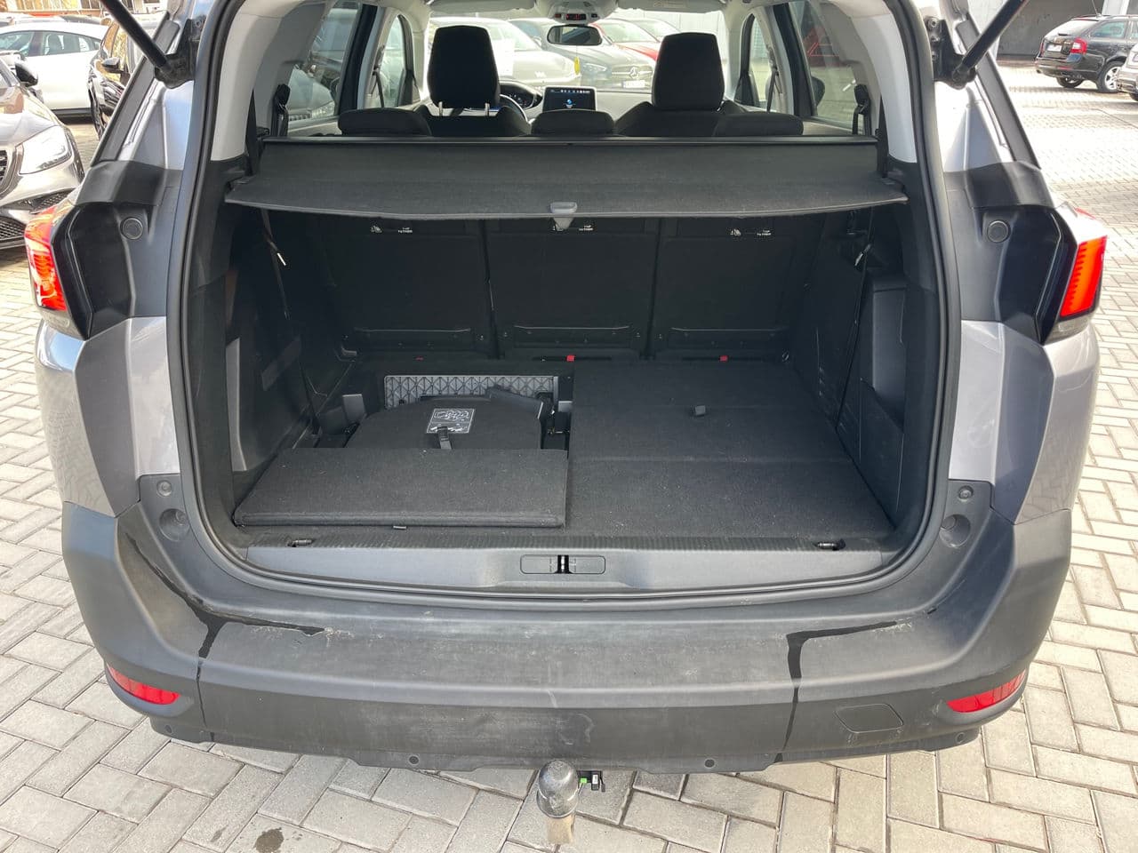 2018 Peugeot 5008 — Miniatură 18