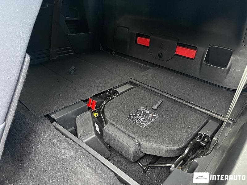 2018 Peugeot 5008 — Miniatură 17