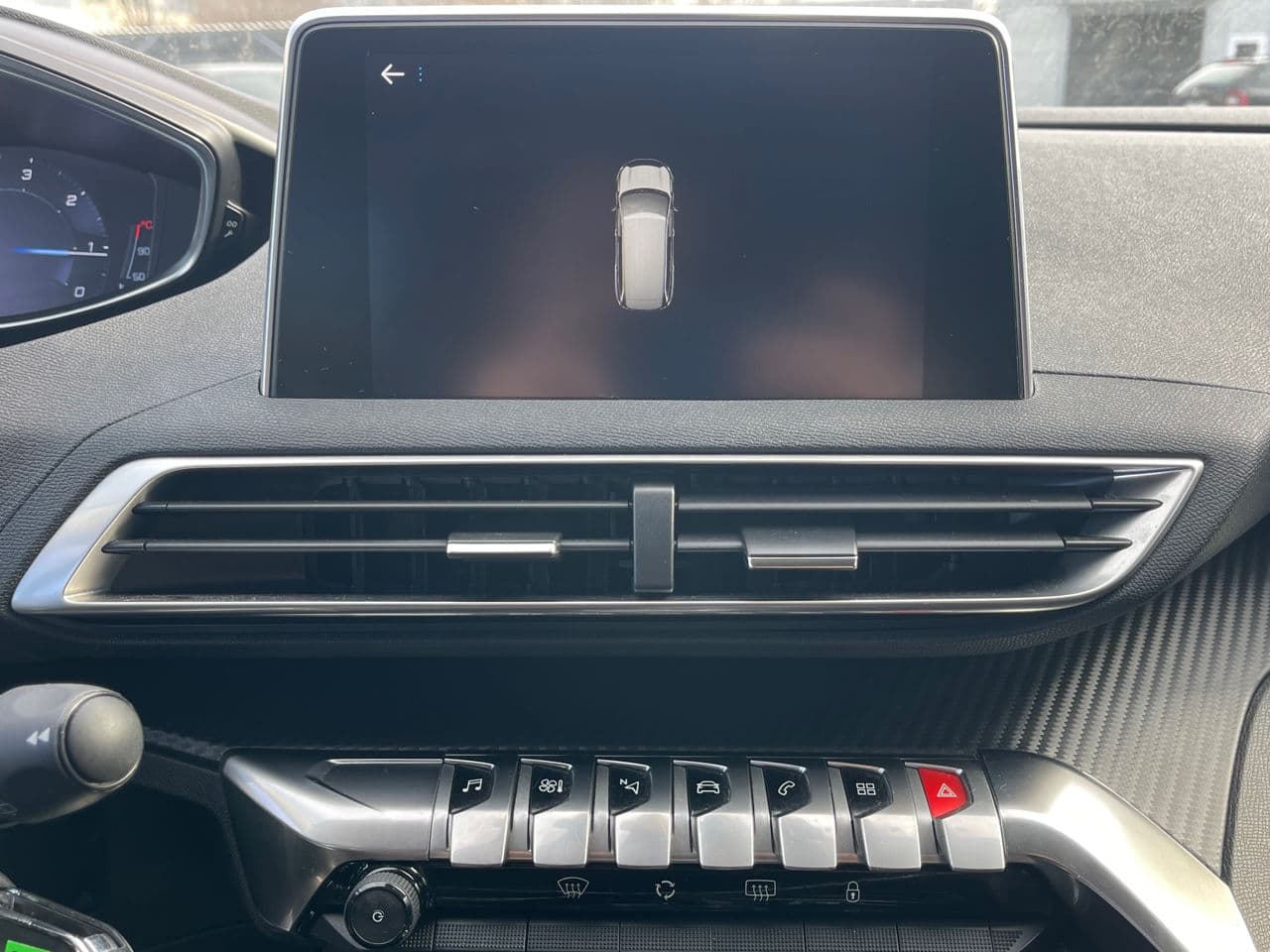 2018 Peugeot 5008 — Miniatură 9