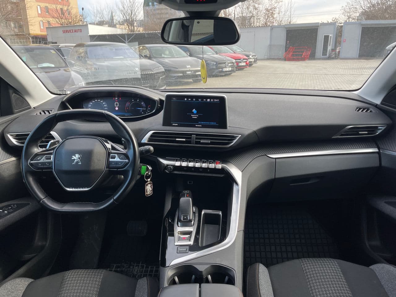 2018 Peugeot 5008 — Miniatură 12