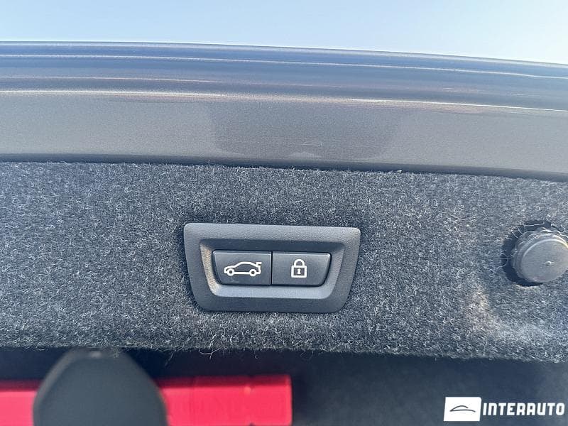 BMW 530e 2019 — Миниатюра 23