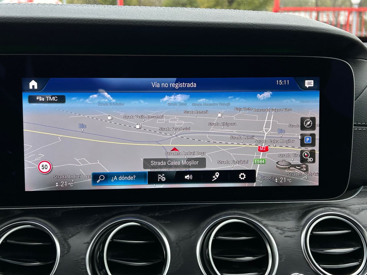2021 Mercedes E 220 — Miniatură 13