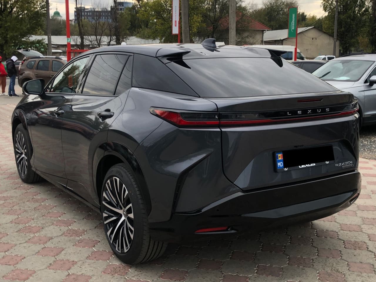 2023 Lexus RZ 450e — Miniatură 2