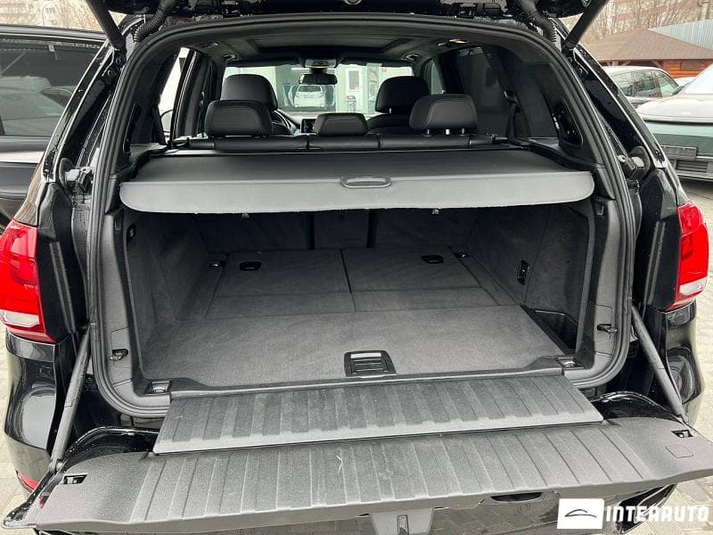 2017 BMW X5 M5.0D — Miniatură 22