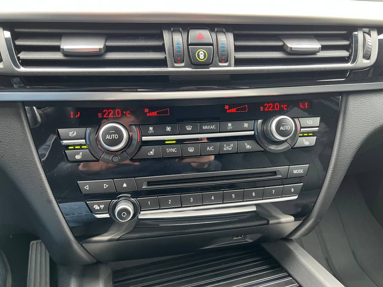 2017 BMW X5 M5.0D — Miniatură 14