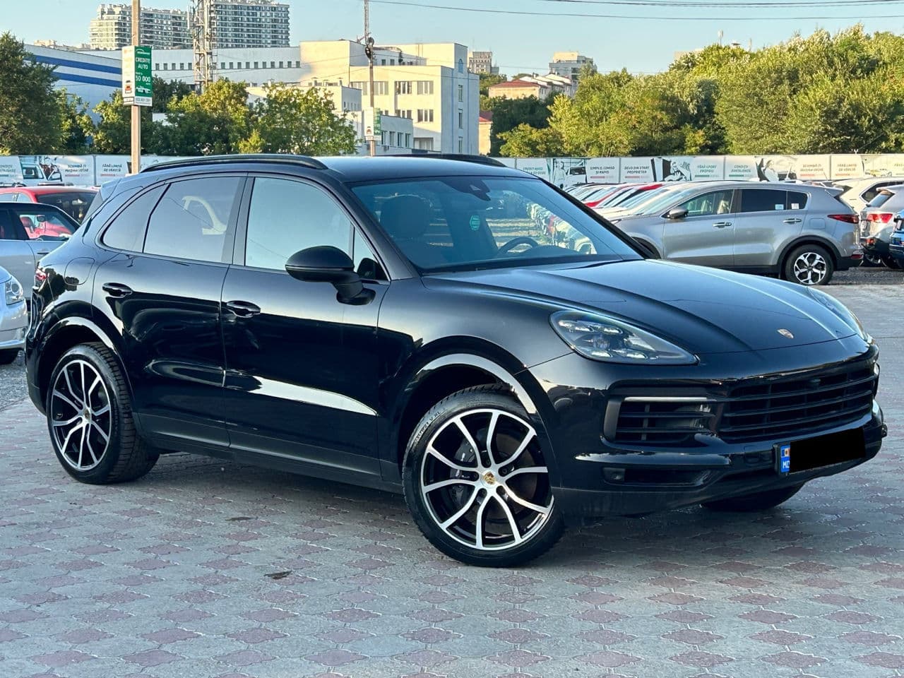 2019 Porsche Cayenne — Miniatură 4