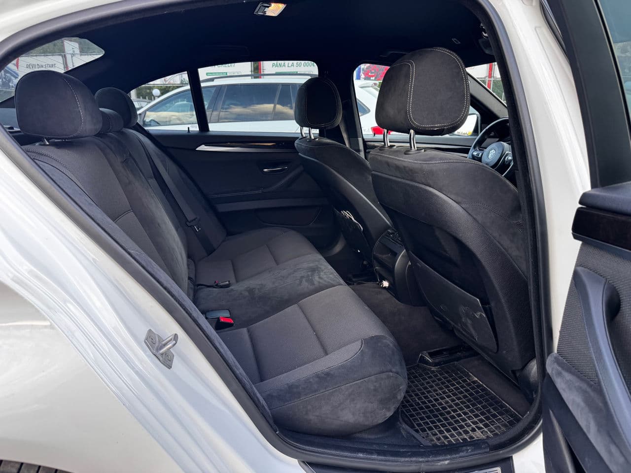 2016 BMW 520 — Miniatură 8