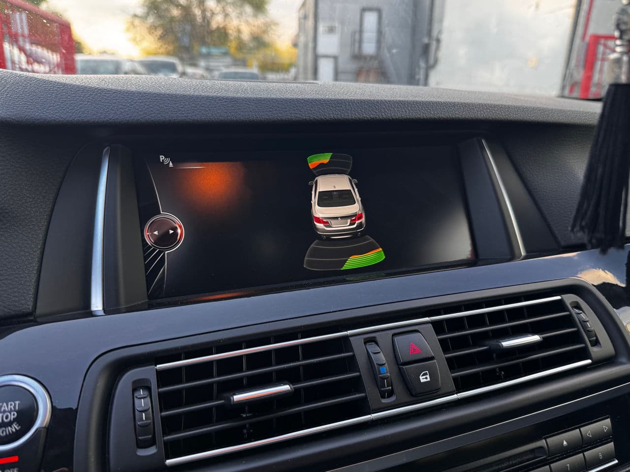 2016 BMW 520 — Miniatură 14