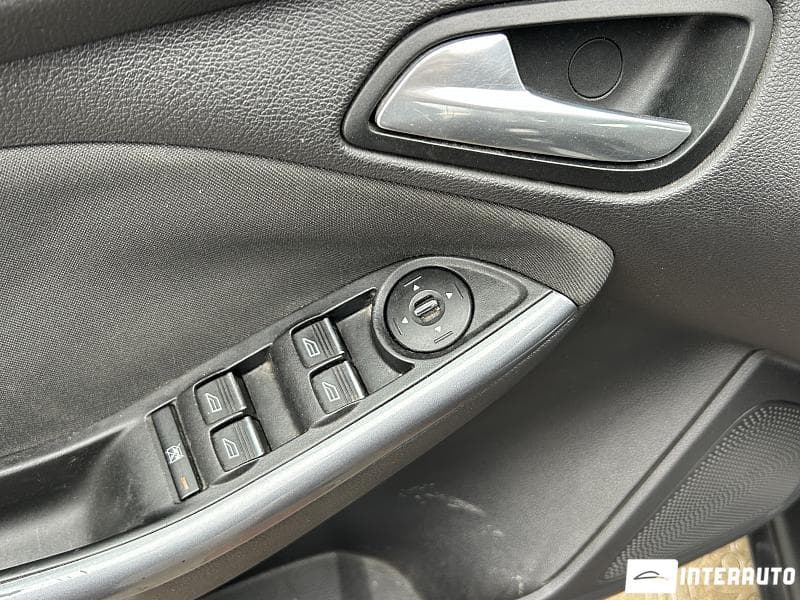 Ford Focus 2012 — Миниатюра 6