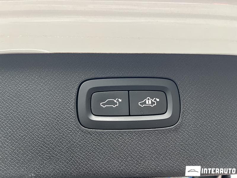 2017 Volvo XC 90 — Miniatură 22